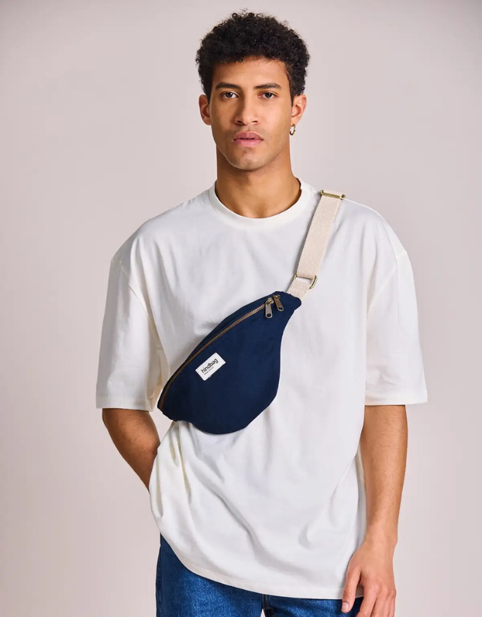 Hindbag Fanny Pack Olivia in Navy aus GOTS-zertifizierter Bio-Baumwolle mit verstellbarem Schultergurt
