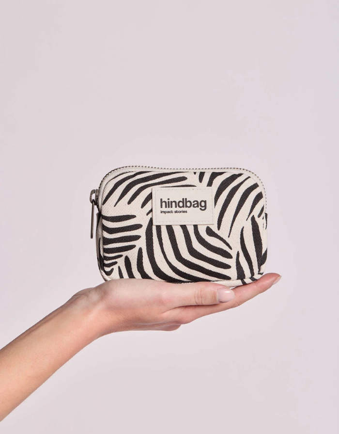  Hindbag Geldbeutel Lili Zebra Écru aus GOTS-zertifizierter Bio-Baumwolle mit Zebramuster und Reißverschluss