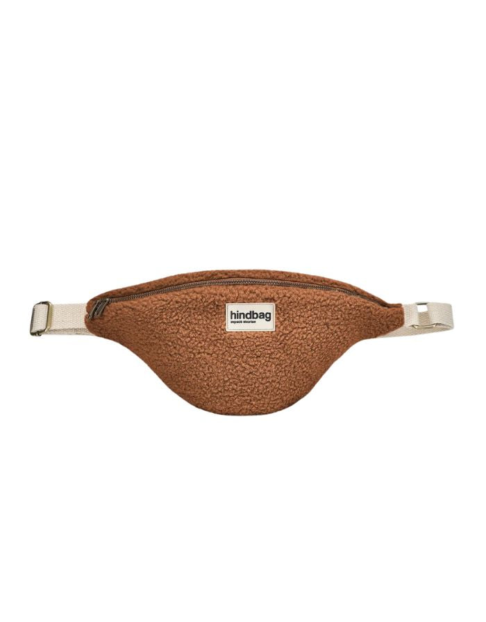  Hindbag Fanny Pack Olivia Teddy Braun aus weichem Teddy-Material mit verstellbarem Gurt.
