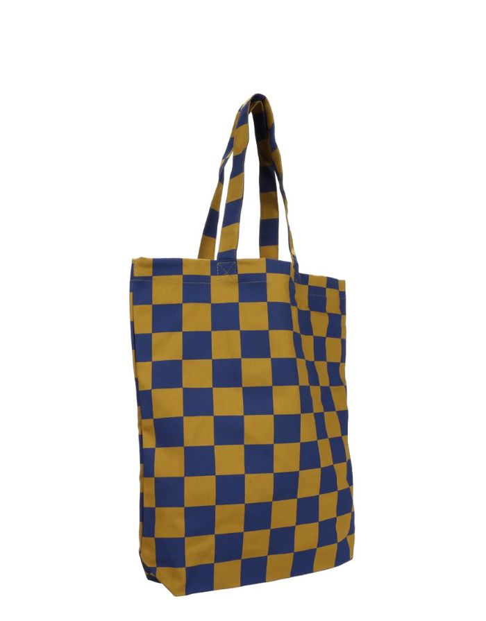 Baumwoll Einkaufsbeutel von Kado Design mit Schachbrett Muster in Blau und Khaki Grün als Freisteller von der Seite
