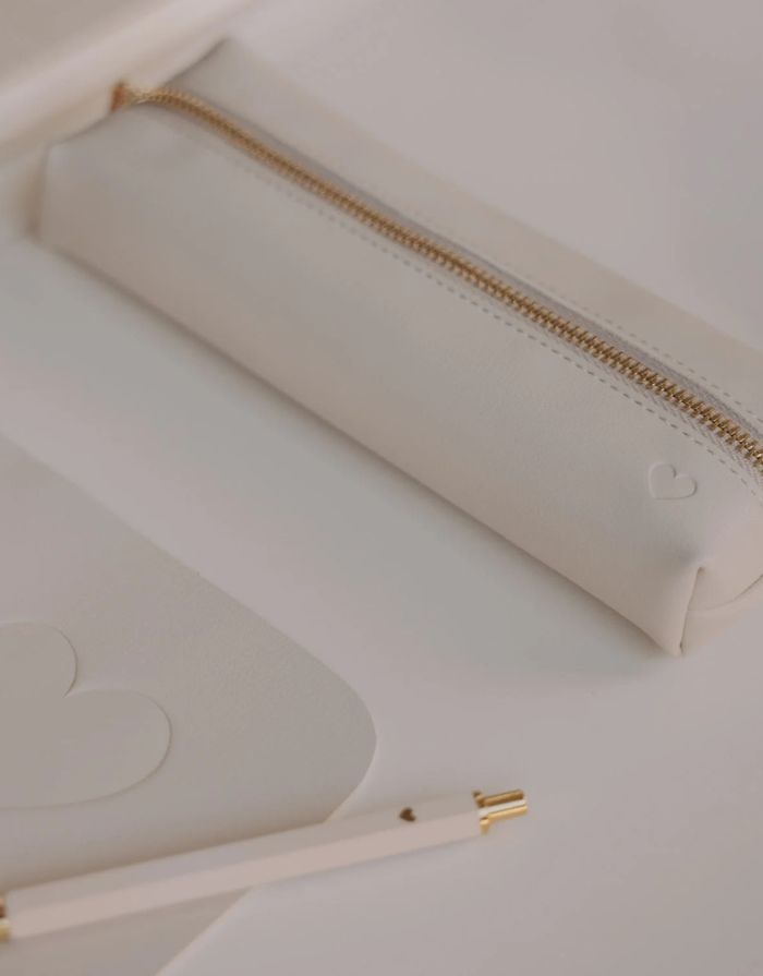 Federtasche Herz I Creme