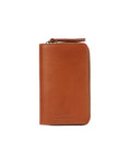 O MY BAG Jett Wallet Classic Leather Cognac – elegantes Portemonnaie mit Kartenfächern, Münzfach und Druckknopf.