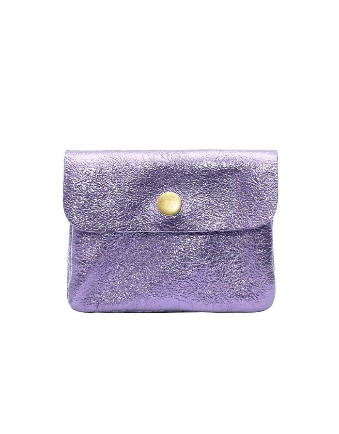 Kleines Portemonnaie mit Druckknopf und einem Münzgeldfach mit Reissverschluss aus Metallic Leder in Violett von Cherry Paris