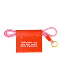 A Journal Schlüsselanhänger Lang Pink, 45 cm langer Keycord für Schlüssel oder Ausweise, praktischer Schlüsselhalter in leuchtendem Pink