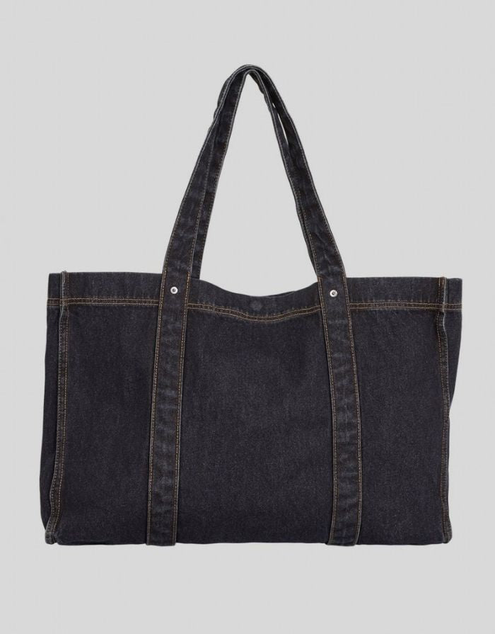 Großer Denim-Shopper Dylan von MSCH Copenhagen in Dark Blue Wash Denim mit breiten Tragegriffen und strukturierter Form.