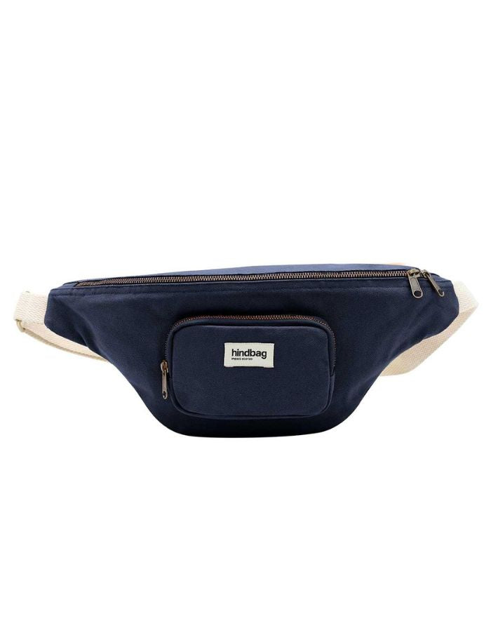 Fanny Pack Sofia XL von Hindbag in Navy – große Gürteltasche aus GOTS-zertifizierter Bio-Baumwolle mit zwei Außentaschen und verstellbarem Gürtelriemen.
