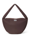 Praktische Crossbody-Tasche Puffy Brown von Studio Noos aus gestepptem Material in Braun mit Reißverschluss und Seitentaschen – ideal für unterwegs.