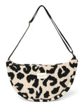 Bauchtasche aus Teddy Fell mit Leo Muster in Schwarz und Beige von Studio Noos