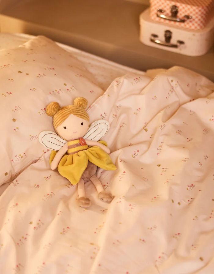 Jollein Aktivitäten Würfel Kangaroots mit Spiegel, Tiermotiven und verschiedenen Spielelementen für Babys.