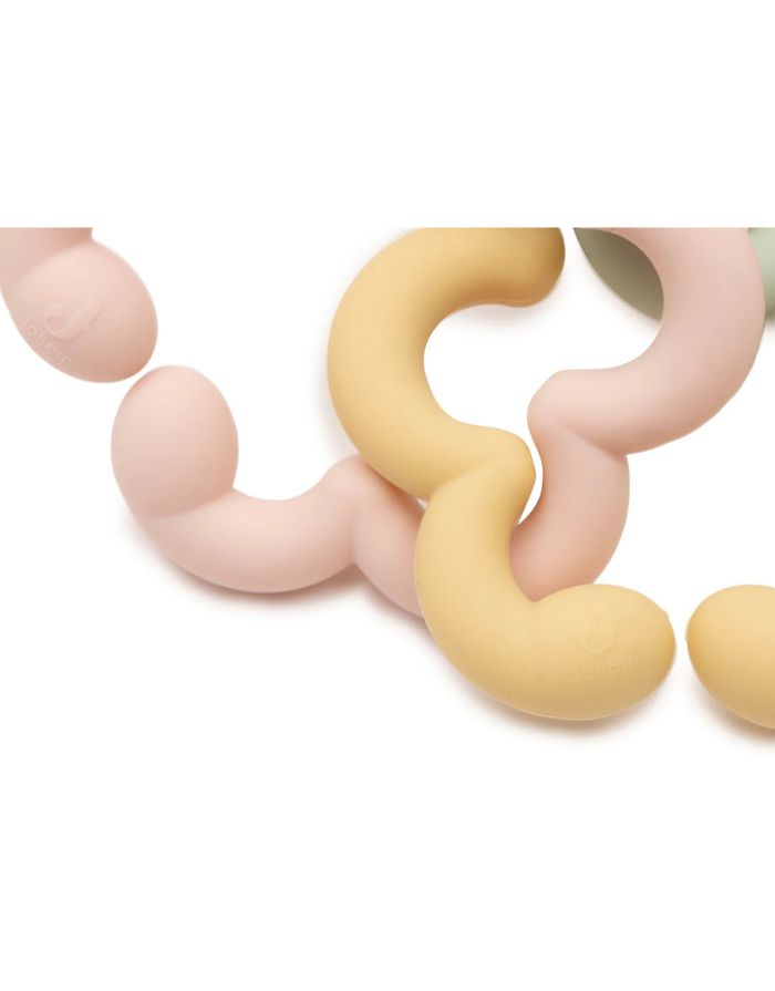 Jollein Silikon-Spielringe Flowers als Beißhilfe und Greifspielzeug für Babys.