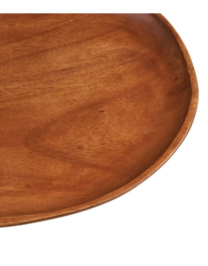 House Nordic Tablett aus Akazienholz, organische Form, 28 x 39 x 2,5 cm.