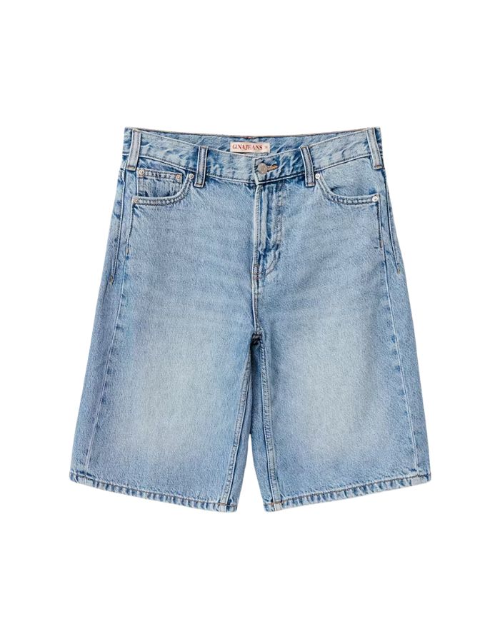 Gina Tricot Denim-Shorts Cold Blue in Baggy-Passform mit hohem Bund und knielangem Schnitt