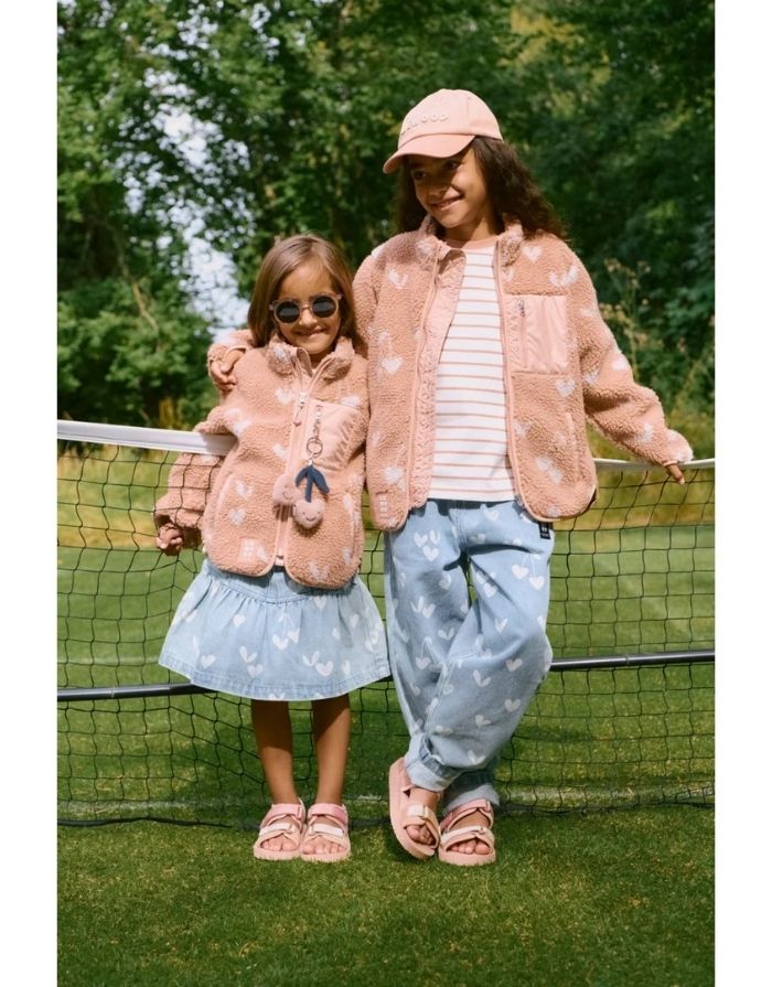 Liewood Nolan Teddyjacke Sweethearts Pale Tuscany, weiche Fleecejacke mit Stehkragen und Taschen.