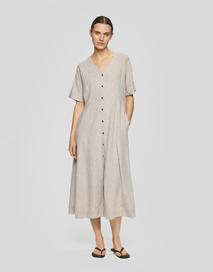  MSCH Copenhagen Kleid Viana Ginia 2/4 Sand Melange in Beige mit V-Ausschnitt und Knopfleiste.