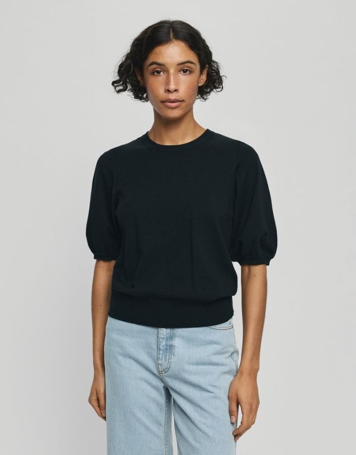 MSCH Copenhagen Pullover Sefika Rachelle Black mit Rundhalsausschnitt und kurzen Ärmeln