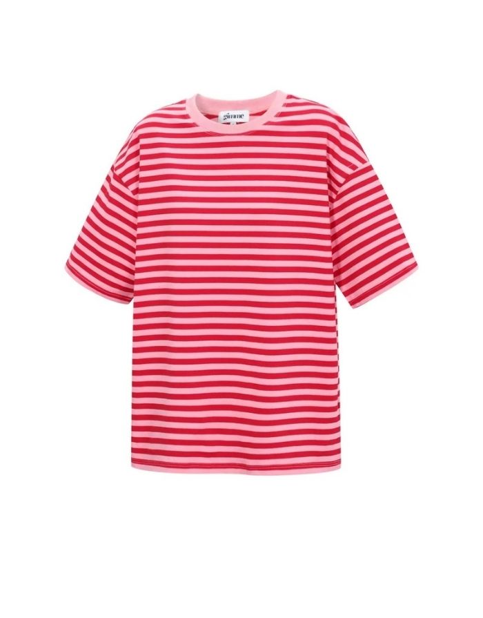 Rosa gestreiftes Blocked Striped Tee T-Shirt aus Baumwolle mit bequemer Passform für den Alltag als Freisteller von der Seite