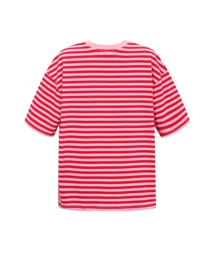  Rosa gestreiftes Blocked Striped Tee T-Shirt aus Baumwolle mit bequemer Passform für den Alltag als Freisteller von hinten