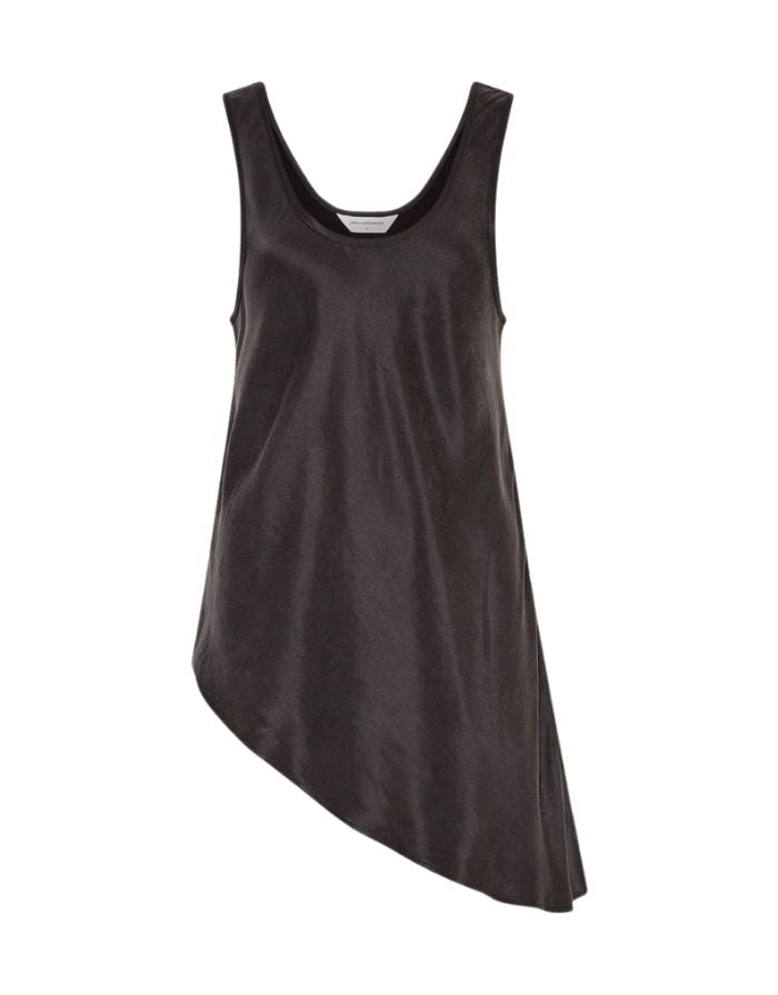 Schwarzes asymmetrisches Top Molie in Schwarz von MSCH Copenhagen mit Rundhalsausschnitt, breiten Trägern und fließender Silhouette von vorne