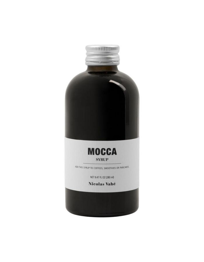 Kaffeesirup Mocca von Nicolas Vahé mit intensivem Kaffeearoma in einer Glasflasche für Kaffee, Cocktails und Desserts.