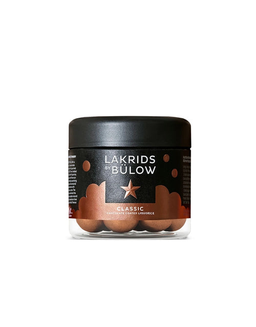 Lakrids by Bülow Classic Caramel Small mit süßem Lakritz, zartschmelzender Dulce-Schokolade und knusprigem Meersalz.