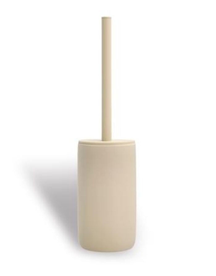 Toilettenbürste Mono in Beige von Södahl: stilvoller Behälter aus Steingut mit beiger Gummibeschichtung und weißer Innenglasur, Größe 9 x 40 cm.