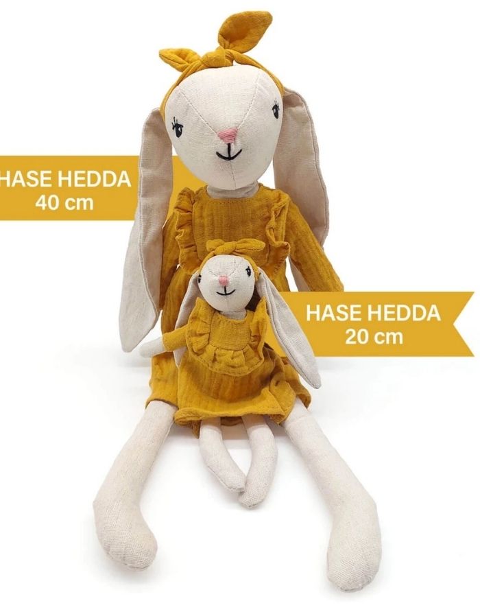 Mea Lini Stofftier Hase Hedda klein aus Leinen und Baumwolle in sanften Pastelltönen.