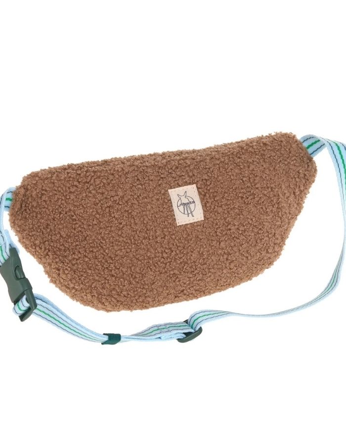 Braune Bauchtasche Tiny Team Hund von LÄSSIG mit Teddy-Fleece, 3-D-Hundestickerei und verstellbarem Gurt für Kinder.