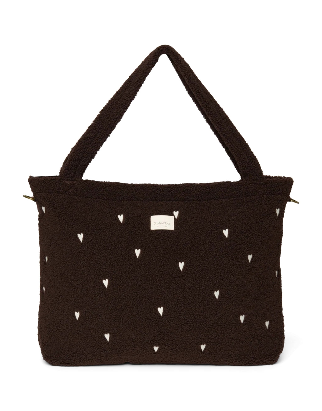Schokoladenbraune Wickeltasche Chocolate Teddy Hearts von Studio Noos aus weichem Teddy-Material mit gestickten Herzen, Reißverschluss und praktischen Innenfächern.