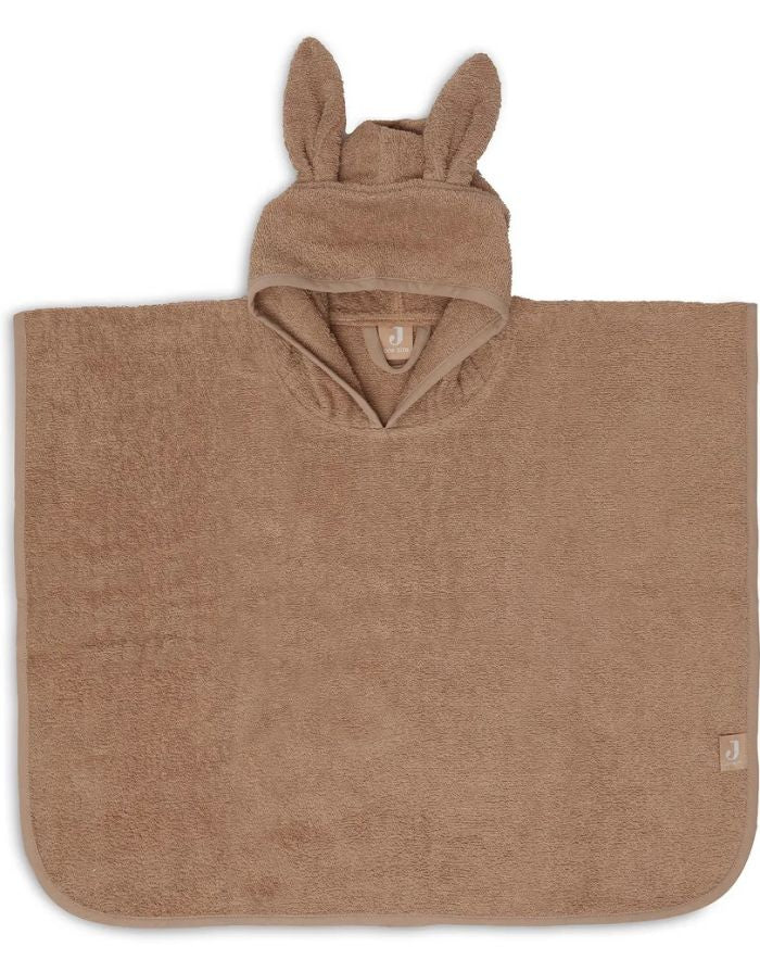 Jollein Badeponcho aus weichem Baumwollfrottee in der Farbe Biscuit mit Kapuze.