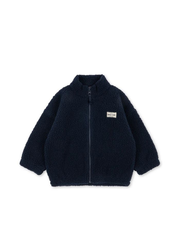 Teddyjacke Jody Solid in Dunkelblau von Konges Sløjd als Freisteller von vorne