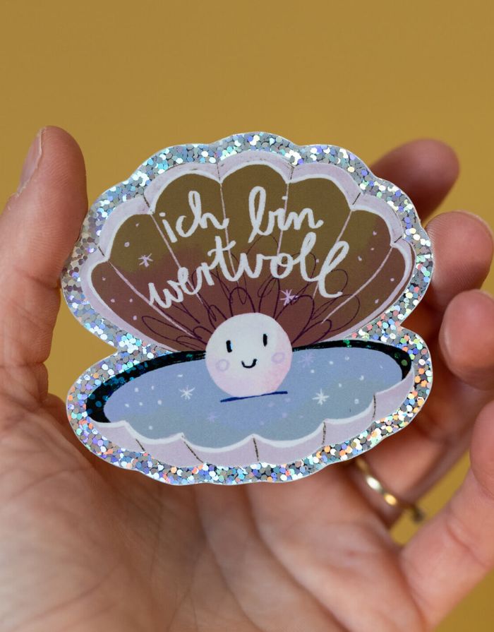 Glitzersticker von Liesels Wicht mit liebevollem Motiv und motivierender Botschaft für Kinder auf glänzendem Glitzervinyl.