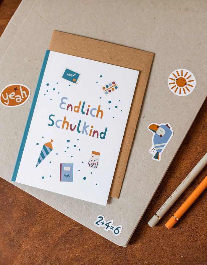 Sticker Schulkind Adventure von Ava & Yves mit 23 liebevoll gestalteten Stickern auf einem A5-Bogen zur Einschulung mit Karte zur Einschulung