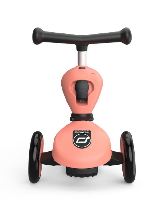 Scoot & Ride Highwaykick 1 Peach als 2-in-1 Kinderroller mit Sitz und Kickboard für Kleinkinder.