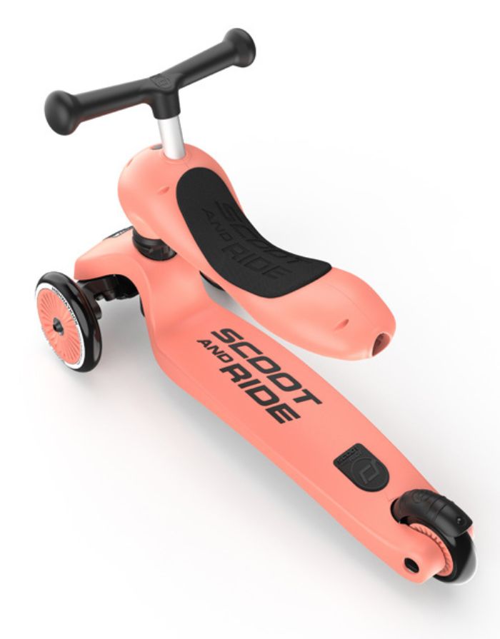 Scoot & Ride Highwaykick 1 Peach als 2-in-1 Kinderroller mit Sitz und Kickboard für Kleinkinder.