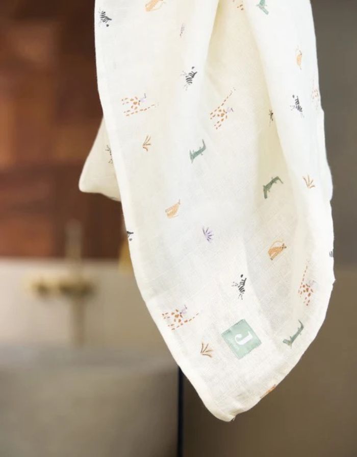 Jollein Spucktuch 3er Set „Jungle Jambo“ – 70x70 cm Mulltücher aus Baumwolle mit Gepardenprint, OEKO-TEX zertifiziert.