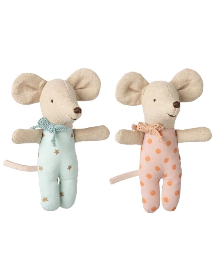  Maileg Babymäuse Zwillinge in einer Streichholzschachtel mit gemeinsamem Schlafsack.