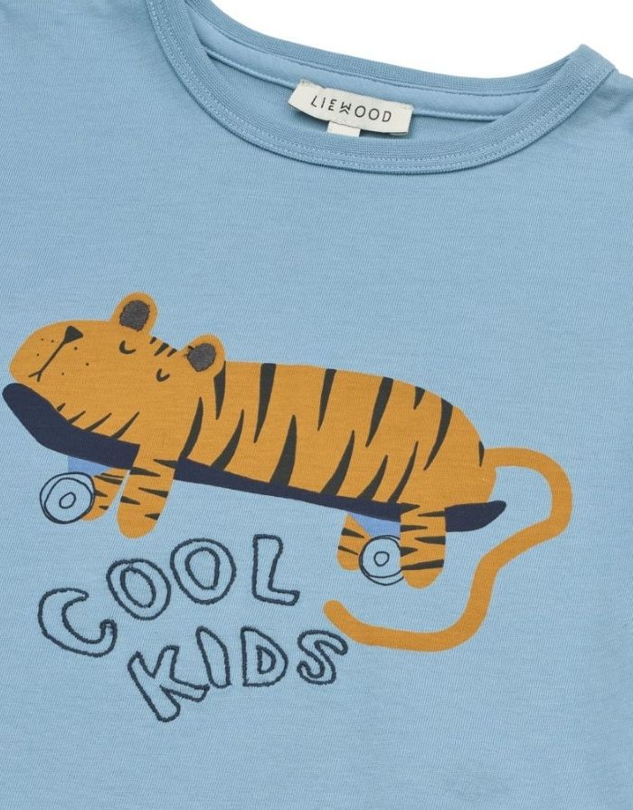 APIA Kurzarm-T-Shirt aus Bio-Baumwolle in Tiger und Beach Blue von Liewood
