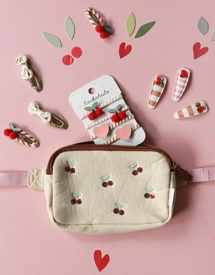 Bauchtasche mit Pailletten-Kirschen für Kinder von Rockahula Kids