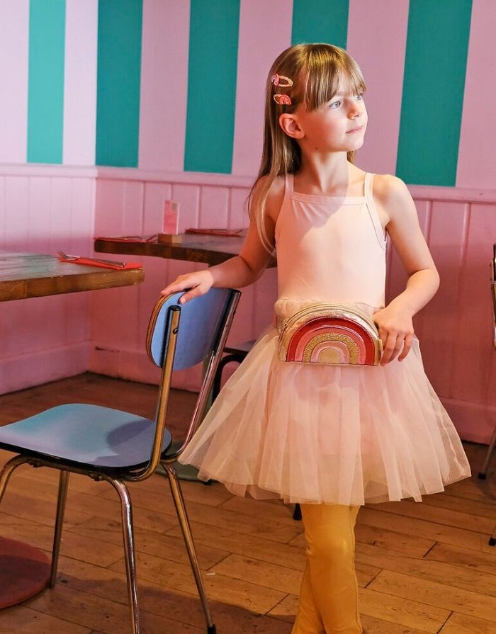 Bunte Regenbogen-Bauchtasche mit Glitzer und Samt von Rockahula Kids