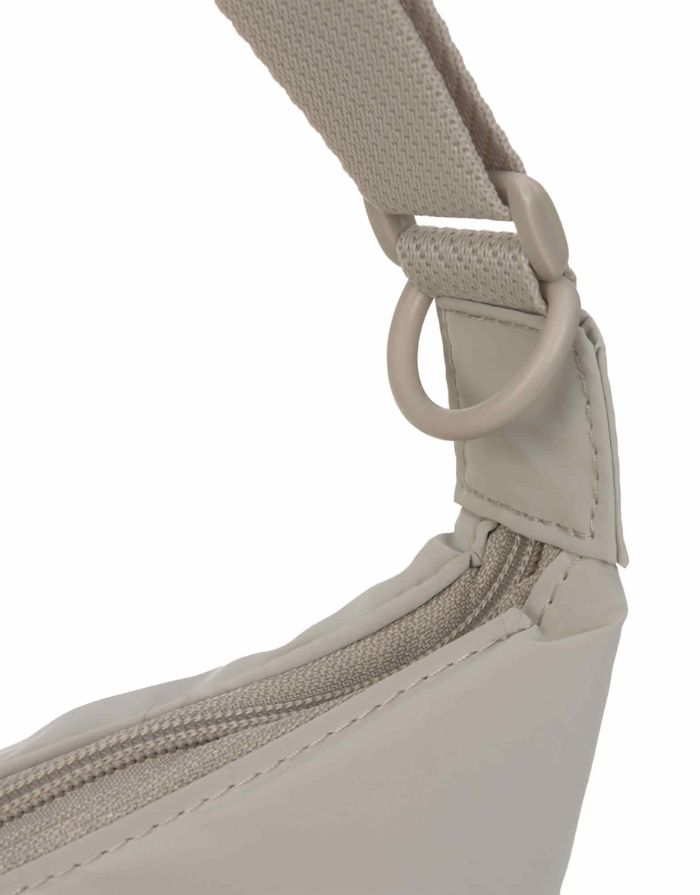 LÄSSIG Lunua Wickeltasche in Beige – große Bum Bag mit Wickelzubehör, Feuchtfach, vegan, recycelt & pfc-frei, mit Neon-Details und Kinderwagenbefestigung.