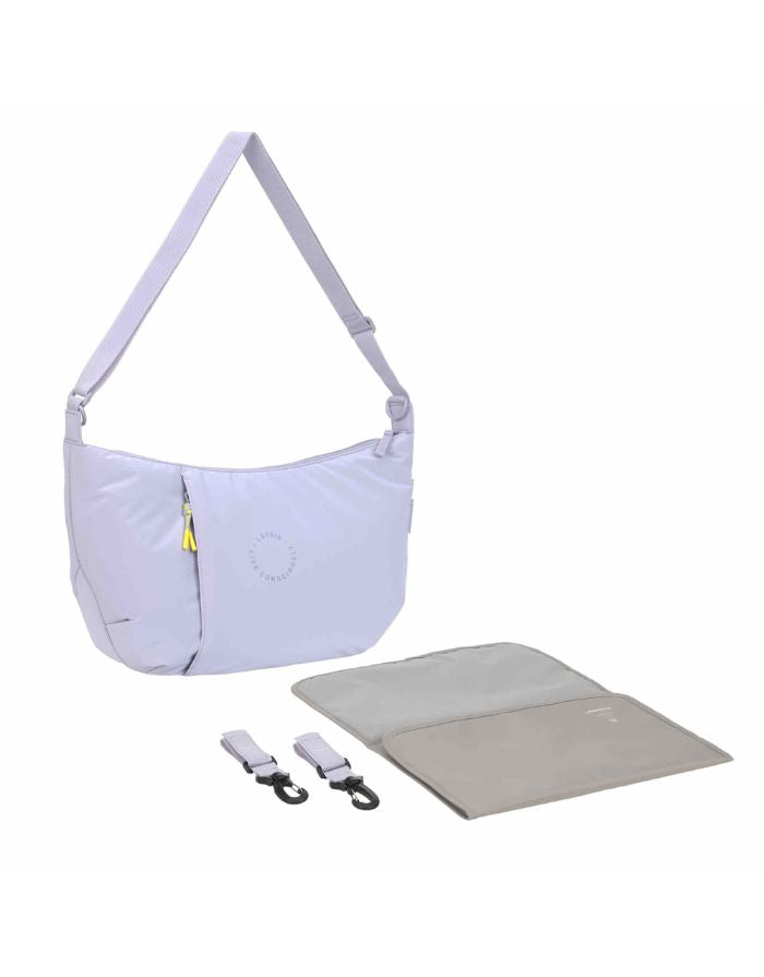 LÄSSIG Lunua Wickeltasche in Lilac – große Bum Bag mit Wickelzubehör, vegan, recycelt & pfc-frei, mit Neon-Details und Kinderwagenhaken.
