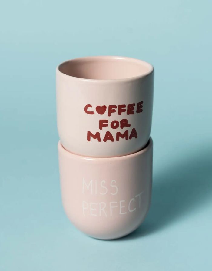 Becher Miss Perfect von SISI House of Style – zartrosa Keramik mit weißem Schriftzug