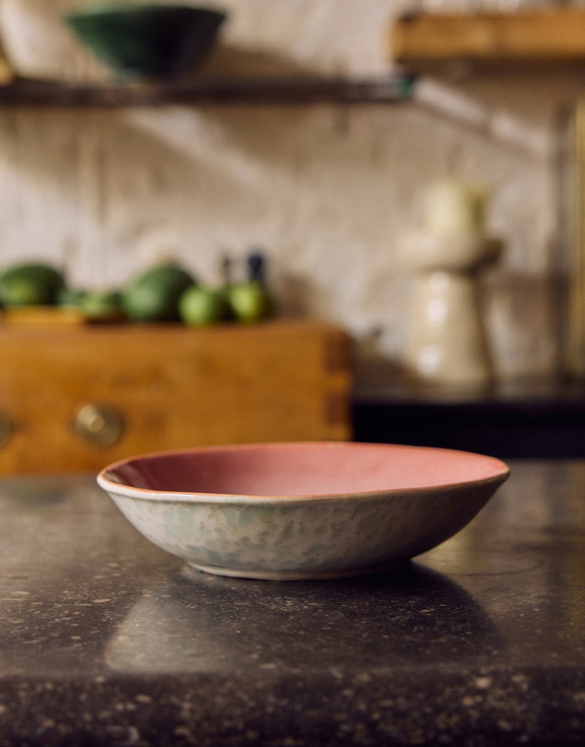 Curry Bowl aus der 70s Ceramics Kollektion von HKliving aus glasiertem Steingut in Multicolour mit 850 ml Fassungsvermögen.