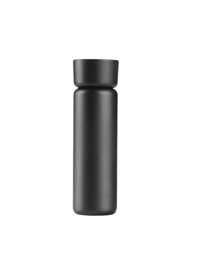 Thermobecher mit zwei Deckeln 650ml I Black
