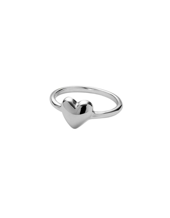 Pernille Corydon Sweetheart Ring silber mit kleinem Herz, poliert, verschiedene Größen.
