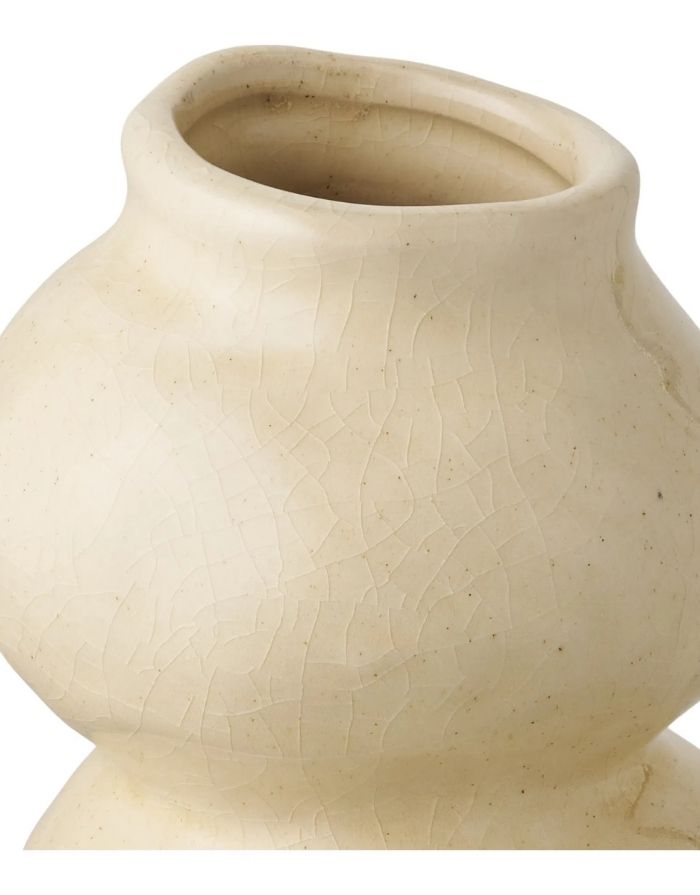 House Nordic Case Vase Beige, organische Keramikvase ø 10,5 cm, Höhe 19,5 cm.