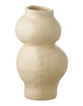 House Nordic Case Vase Beige, organische Keramikvase ø 10,5 cm, Höhe 19,5 cm.