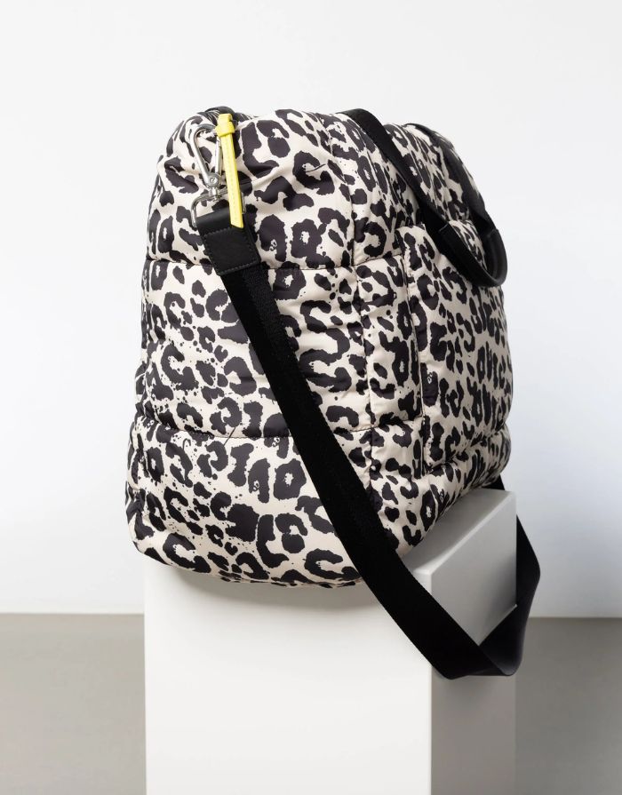 Padded Tote Bag Large I Leo Splashes Black/Sand