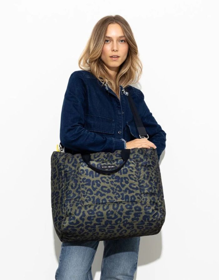 Padded Tote Bag Large I Leo Splashes Navy/Olive