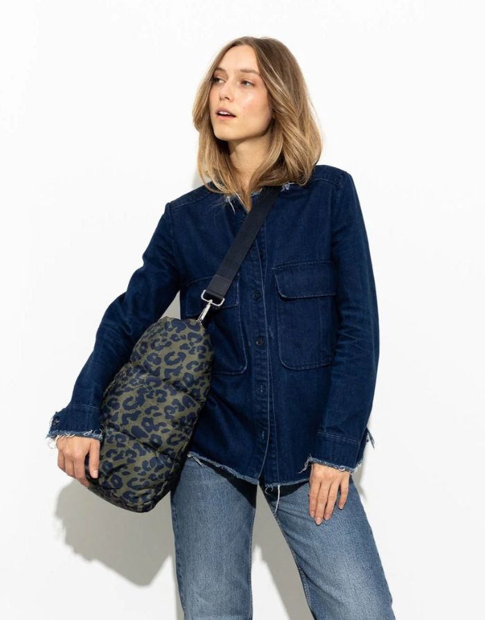 Padded Tote Bag Large I Leo Splashes Navy/Olive
